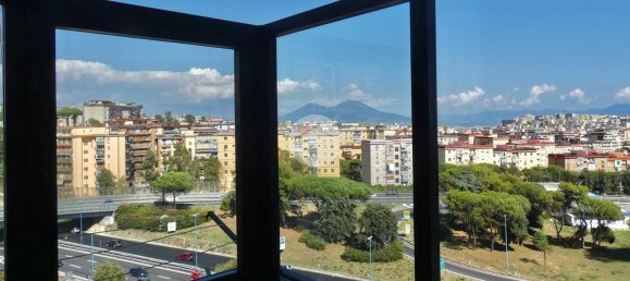 4 rooms Apartment in Naples, Italy No. 286726 24