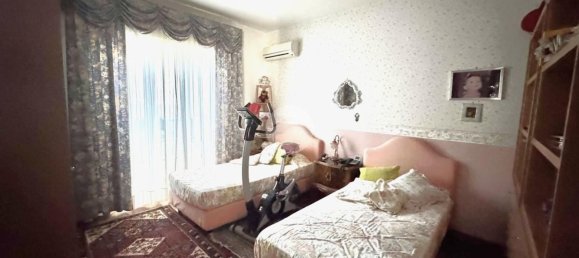 4 rooms Apartment in Naples, Italy No. 286726 17