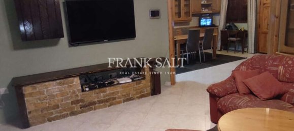 3 chambres Maisonnette à Santa Venera, Malta No. 2337 3