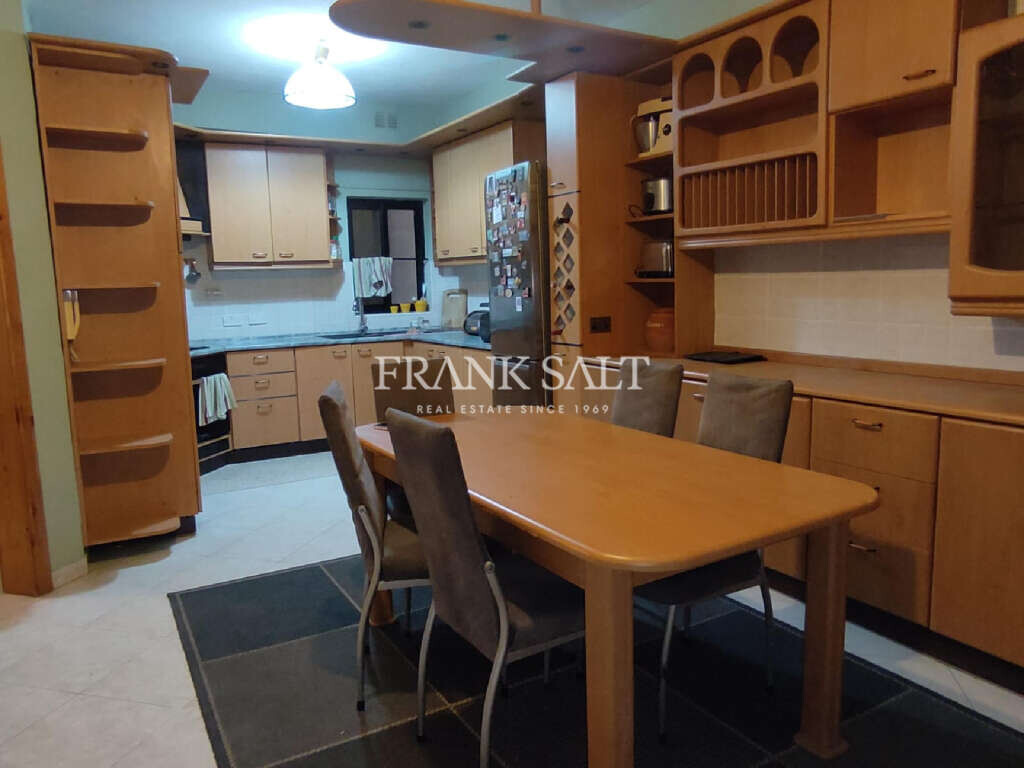 3 chambres Maisonnette à Santa Venera, Malta No. 2337