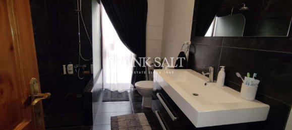 3 chambres Maisonnette à Santa Venera, Malta No. 2337 5