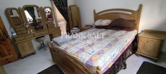 3 chambres Maisonnette à Santa Venera, Malta No. 2337 4