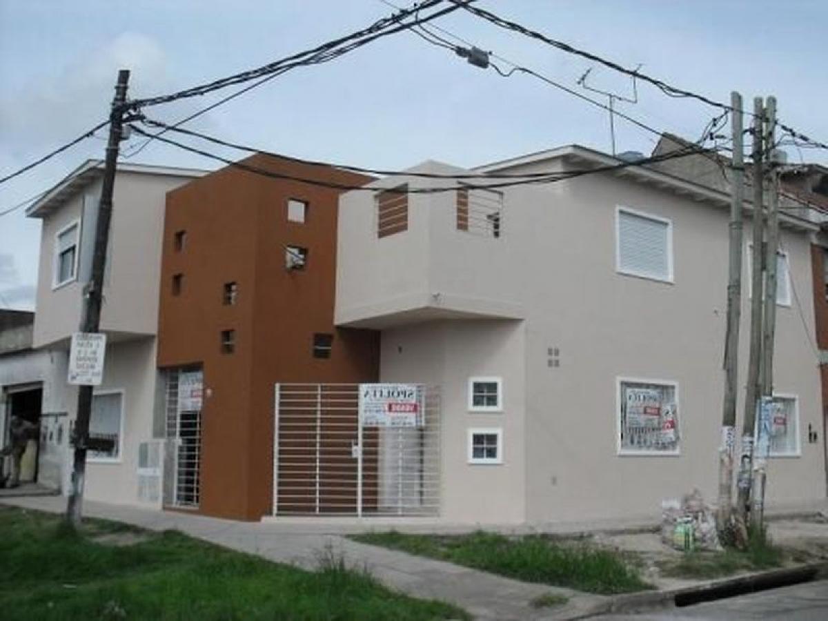 Studio in General San Martin, Argentina, Nr. 100384