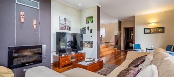 3 bedrooms House in Calheta, Portugal No. 82462 12