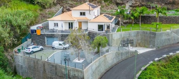3 bedrooms House in Calheta, Portugal No. 82462 42