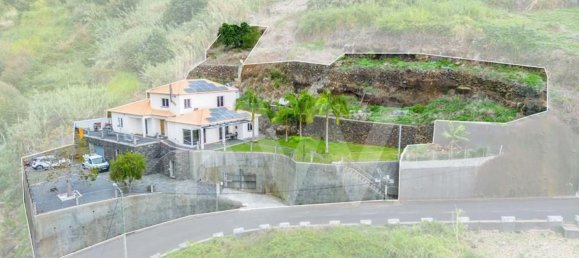 3 bedrooms House in Calheta, Portugal No. 82462 39