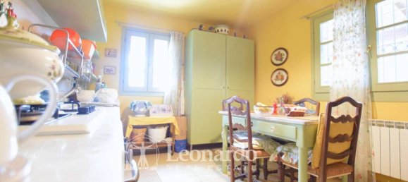3 bedrooms Villa in Massarosa, Italy No. 89831 5