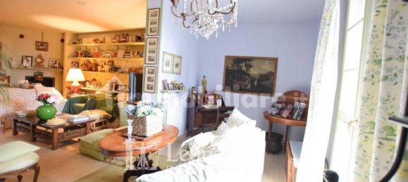 3 bedrooms Villa in Massarosa, Italy No. 89831 10