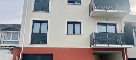 2 chambres Appartement à Paray-Vieille-Poste, France No. 137288 3