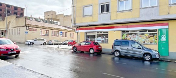 910m² Land in Santa Comba, Spain No. 58147 4