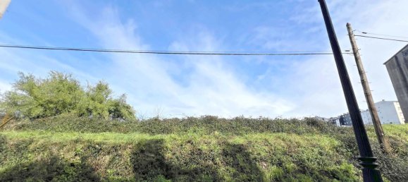 910m² Land in Santa Comba, Spain No. 58147 2