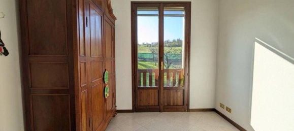 6 rooms Apartment in Sasso Marconi, Italy No. 37521 25