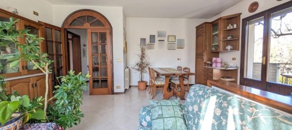 6 rooms Apartment in Sasso Marconi, Italy No. 37521 4