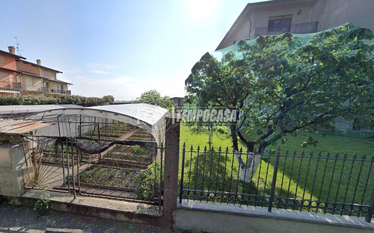 759m² Land in Lurano, Italy No. 313786