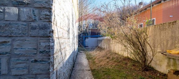 3 rooms Apartment in Apiro, Italy No. 4565 5