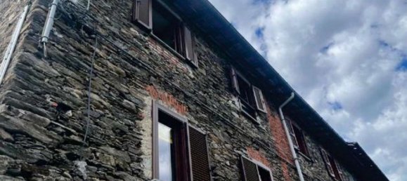 4 rooms Apartment in Luino, Italy No. 12959 17