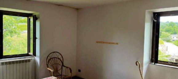 4 rooms Apartment in Luino, Italy No. 12959 11