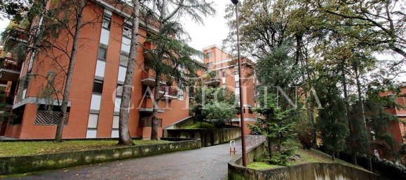 3 rooms Apartment in Rome, Italy No. 164146 7