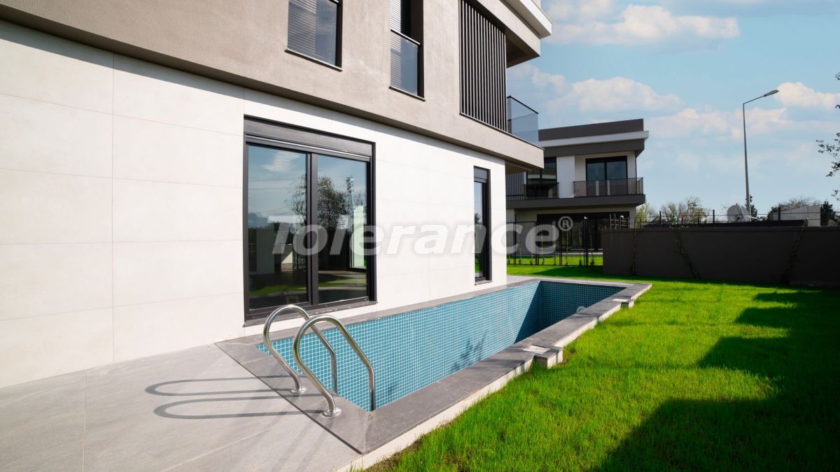 Villa 6+1 in Antalya, Turkey No. 4226