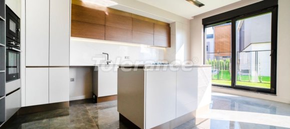 Villa 6+1 in Antalya, Turkey No. 4226 5