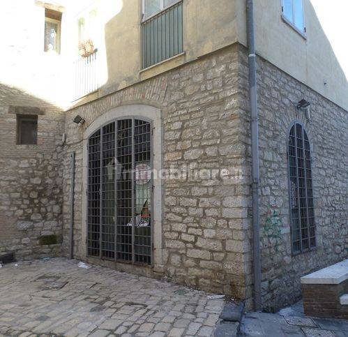70m² Commercial property in Potenza, Italy No. 152589