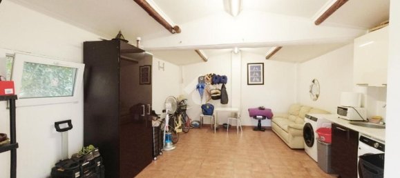 3 bedrooms House in Cento, Italy No. 333572 28