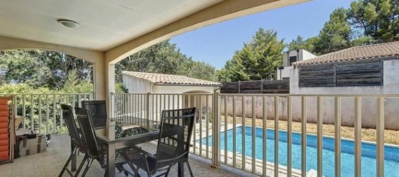 3 bedrooms Villa in Nebian, France No. 279954 2