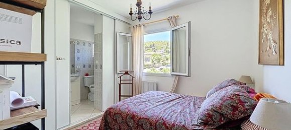 3 bedrooms Villa in Nebian, France No. 279954 6