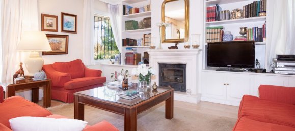 Villa de 5 dormitorios en Marbella, Spain No. 127831 3