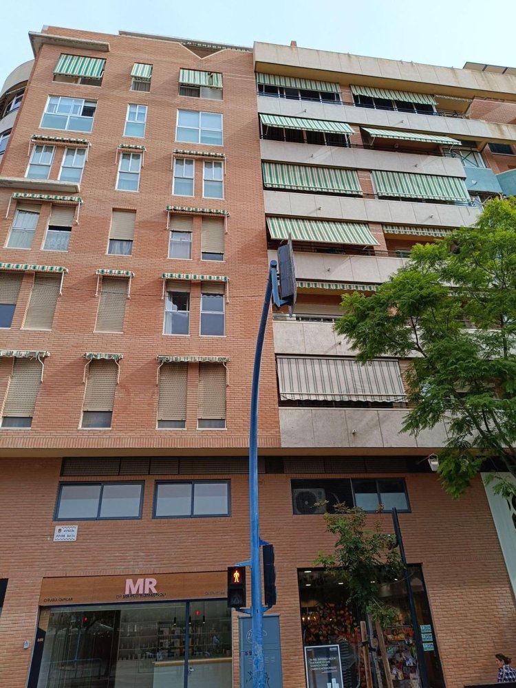 3 bedrooms Apartment in Alicante, Spain No. 132607