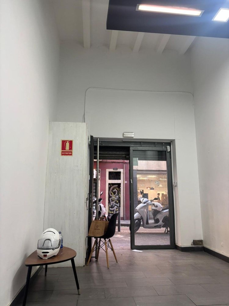 Propriété commerciale à Gracia, Spain 90m² No. 168175