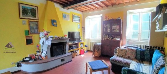 Casa de 6 habitaciónes en Capannori, Italy No. 42657 25