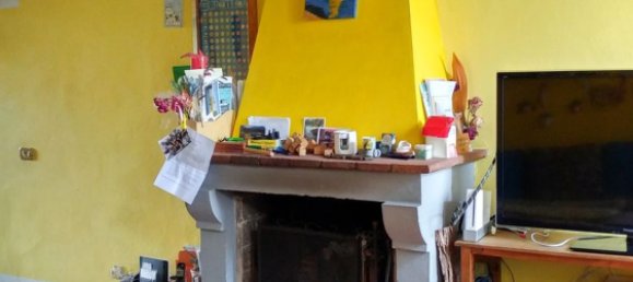 Casa de 6 habitaciónes en Capannori, Italy No. 42657 26