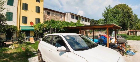 Casa de 6 habitaciónes en Capannori, Italy No. 42657 24