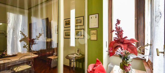 3 bedrooms Apartment in Turin, Italy No. 58364 8