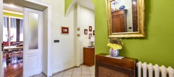 3 bedrooms Apartment in Turin, Italy No. 58364 9