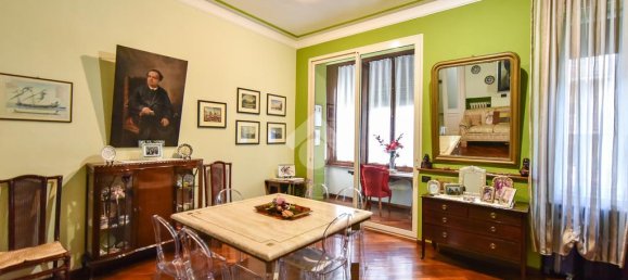 3 bedrooms Apartment in Turin, Italy No. 58364 6