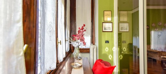 3 bedrooms Apartment in Turin, Italy No. 58364 7