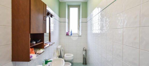 3 bedrooms Apartment in Turin, Italy No. 58364 37