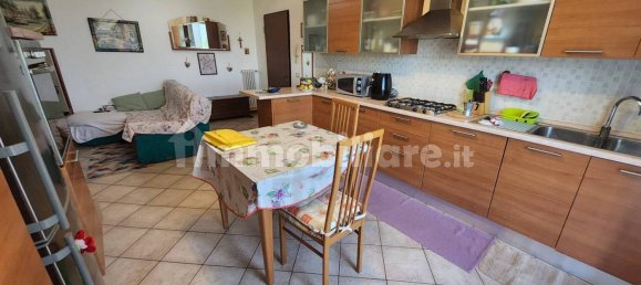 2 غرف نوم شقة في San Prospero, Italy رقم 340697 8