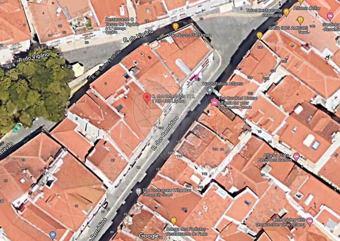 360m² Building in Lisbon, Portugal No. 84363