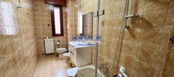 3 Schlafzimmer Wohnung in Mirano, Italy, Nr. 148438 8