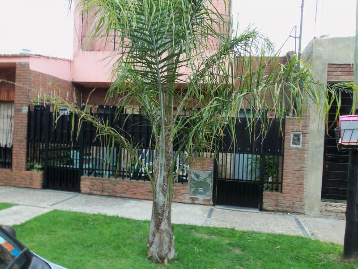 3 Schlafzimmer Haus in Moron, Argentina, Nr. 98923