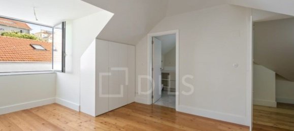 2 غرف نوم منزل ذو طابقين في Lisbon, Portugal رقم 280683 6