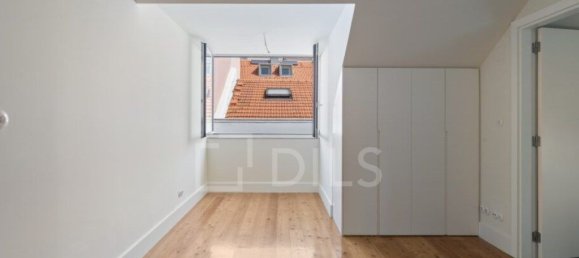 2 غرف نوم منزل ذو طابقين في Lisbon, Portugal رقم 280683 4