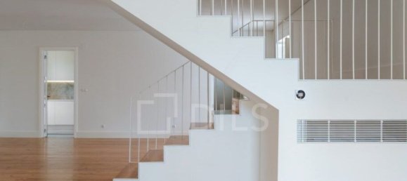 2 غرف نوم منزل ذو طابقين في Lisbon, Portugal رقم 280683 17