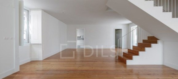 2 غرف نوم منزل ذو طابقين في Lisbon, Portugal رقم 280683 26