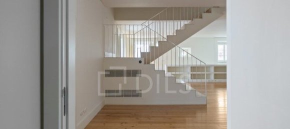 2 غرف نوم منزل ذو طابقين في Lisbon, Portugal رقم 280683 28