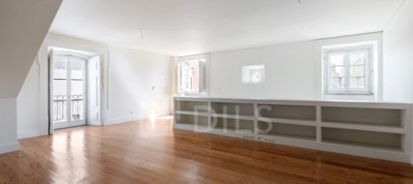 2 غرف نوم منزل ذو طابقين في Lisbon, Portugal رقم 280683 45