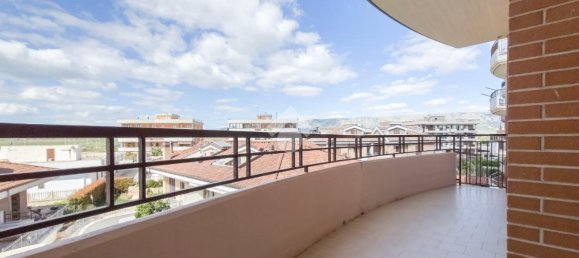 4-salle Appartement à Manfredonia, Italy No. 235178 32